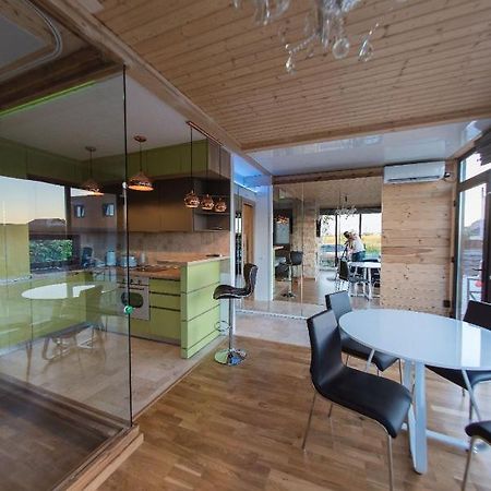 Kopel Haus - Studio - Self Acces Cod Location Balotesti Eksteriør billede