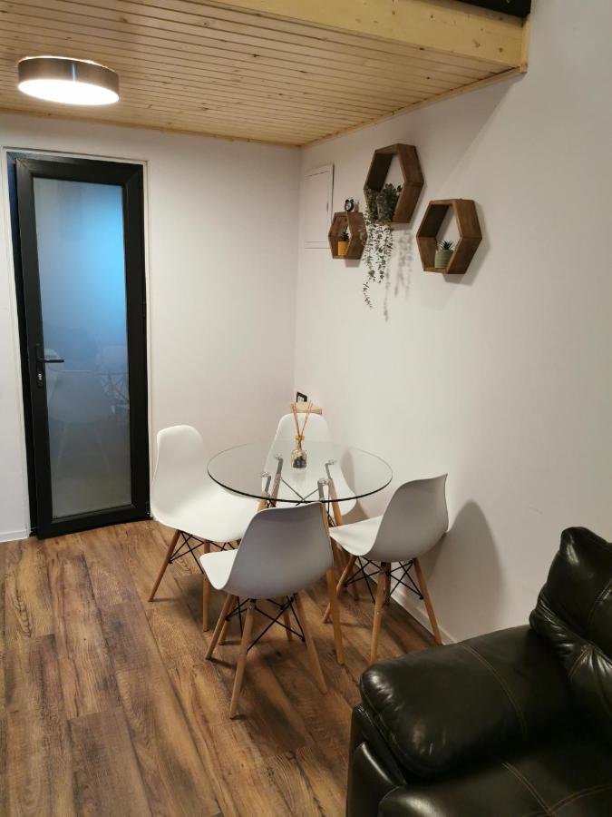 Kopel Haus - Studio - Self Acces Cod Location Balotesti Eksteriør billede